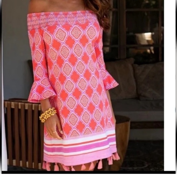 NWT CABANA LIFE Cora Geo Women's Off the Shoulder Dress size Medium - Picture 5 of 13